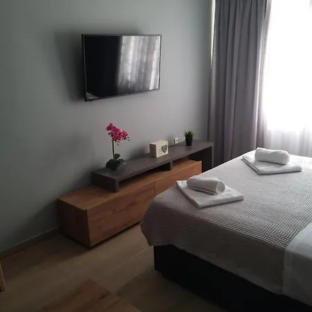Amazing @athens Historical Center Apartment